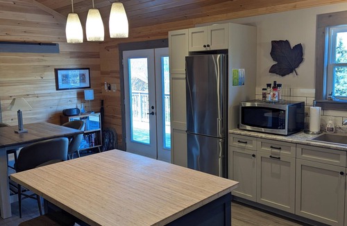 Terra Nova House | The Lofty Perch. A two bedroom loft with magnificent views of the ocean.