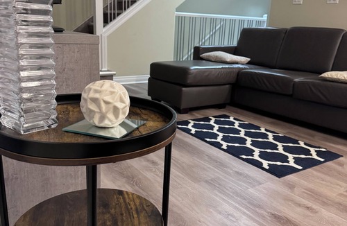 Medicine Hat Condo | The London Oasis