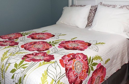Pleasant Bay Hotel | The Mountain View Motel & Cottages