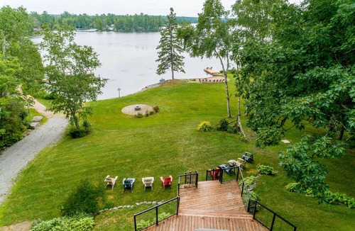 Trent Lakes Cottage | The Mystic on Bald