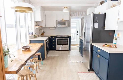 Consecon House | The Nest PEC: Waterfront Home on Huyck's Bay