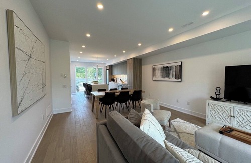 Gravenhurst House | The Nordic Elegance Villa at Muskoka Bay Resort!