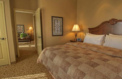 Stratford Hotel | The Parlour Inn, an Ascend Collection Hotel