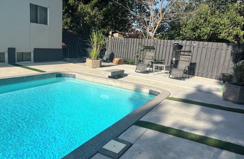 Port Weller West Apartment | The Pinery | Modern Retreat with Pool & Family-Friendly Comfort