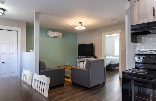 Summerville Centre House | The Quarterdeck Resort