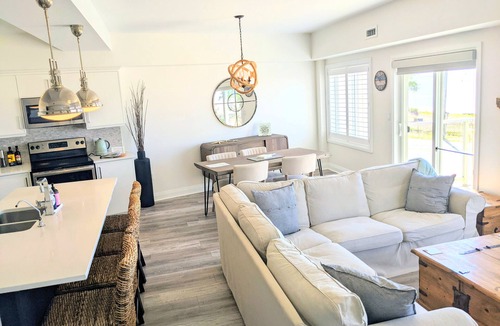 Long Point Condo | "The Red Sand" Beachfront Luxury Condo-Long Point