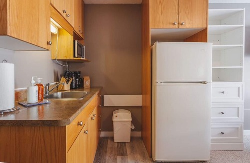 Big White Ski Resort Apartment | The Ridge | Ski-In Ski-Out Condo w/Free Parking