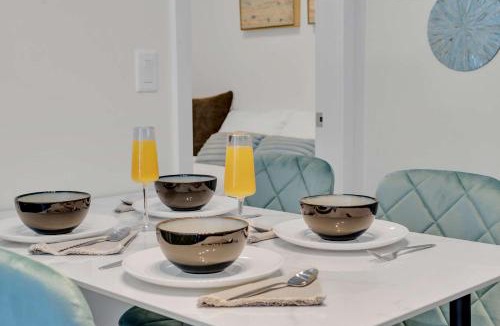 Eau Claire Apartment | The Riverlight Den DT Comfort & Amazing City Views