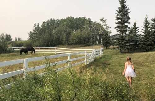 Calgary House | The spectacular RR Ranch