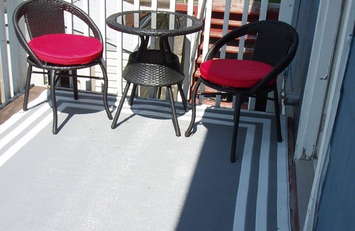 Prince Edward House | THE SUNNY HOUSE. Free park pass. No cleaning fees! 20% weekly discount.