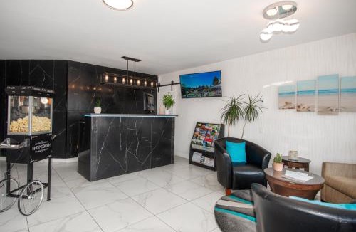 Regional District of Nanaimo Hotel | The Tide's Inn