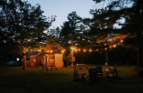 Havelock-Belmont-Methuen Ski Chalet | The Trace at Oak Lake - Chalet #17