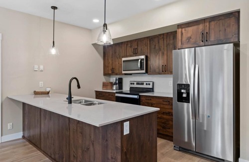 Sun Peaks Condo | The Tree House at Altitude #6