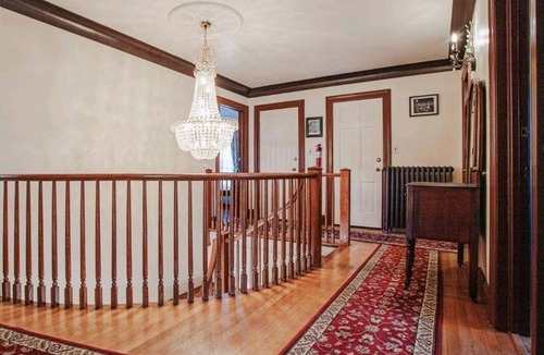 Carbonear Bed & Breakfast | The Tree Top Room