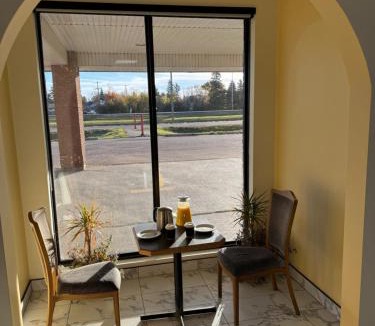 Viking Hotel | The Viking Inn