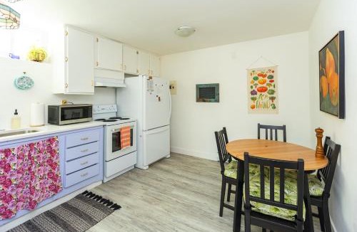 Chemainus Apartment | The Wayward Inn