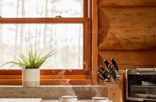 Severn Cabin | The Wood House- Scandinavian log cabin in Muskoka
