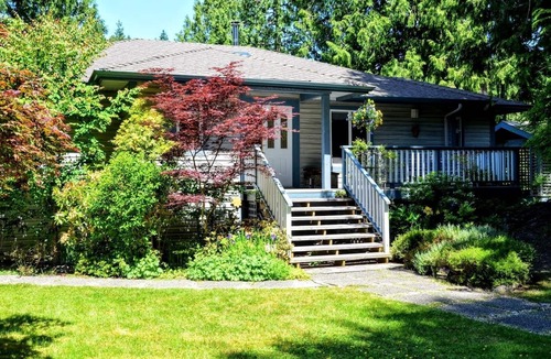Halfmoon Bay House | Tidal Dance at Halfmoon Bay: “.a little piece of Paradise”