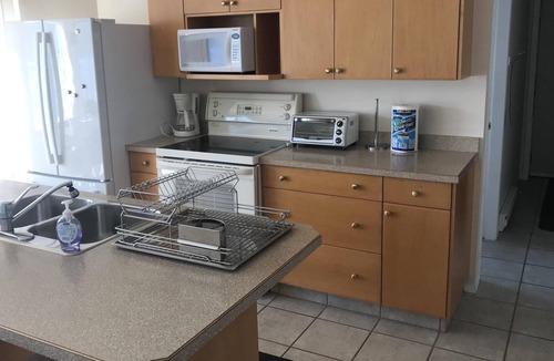 Scotch Creek House | TLC Beachhouse "Suite 2" - Waterfront - Shuswap Vacations and Sledding Accommodation