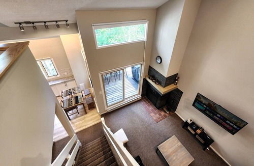 East Kootenay Apartment | Toby Creek Loft, lower village, close to Village gondola and Toby chairlift