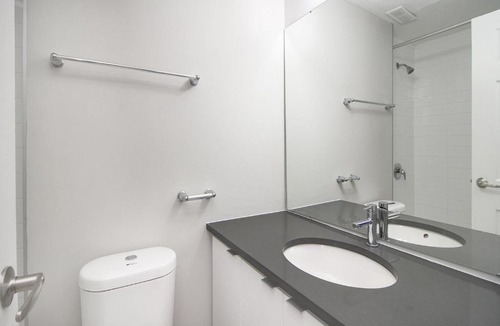 Old Ottawa East Apartment | Top Floor 21