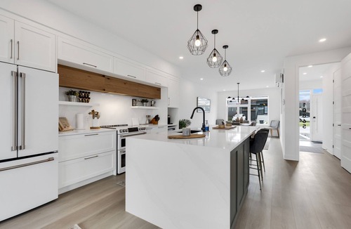 Mirabel House | Townhome with Spa in Mirabel -1