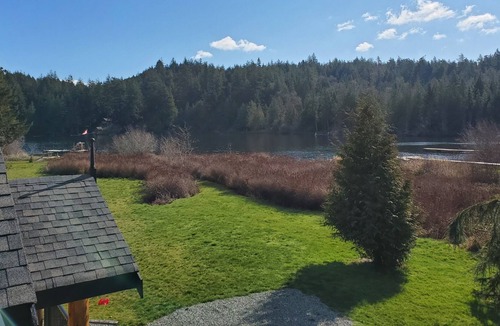 Otter Point Apartment | Tranquil Heart Retreat