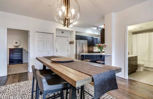 North End Condo | Tranquil Waterfront Condo
