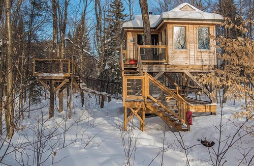 Saint-Faustin-Lac-Carre House | Treehouse #12 (in the forest)