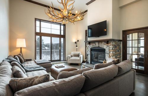 Mont-Tremblant Pedestrian Village Apartment | Tremblant Prestige - Bondurant 95-15