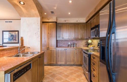 Mont-Tremblant House | Tremblant Prestige - Equinoxe 140-1