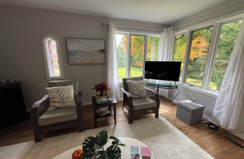 Scugog House | Tudor Pines Bed & Breakfast (plus event/film/wedding venue)
