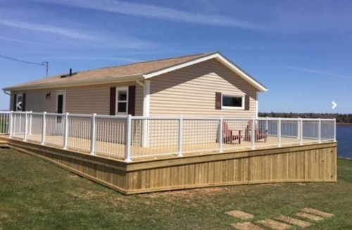 New London Cottage | Two bedrooms in Stanley Bridge with beautiful vistas