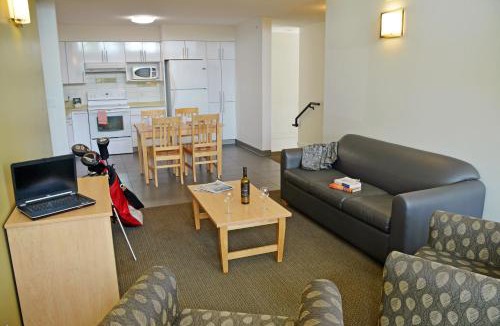 North Glenmore Hostel | UBC Okanagan Campus