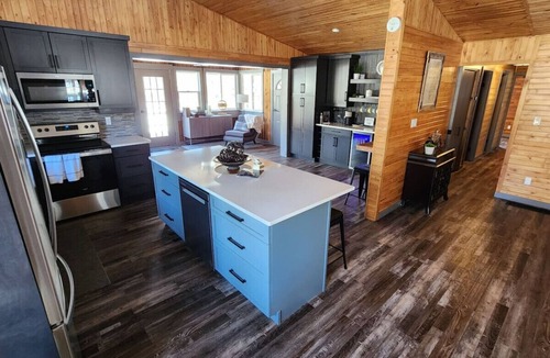 Arnes Cabin | Ultimate vacation lodge