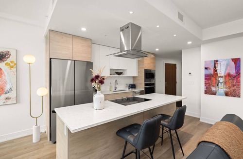 Inner Harbour Condo | Unbelievable waterfront condo, Modern 2 Bedroom, Downtown Victoria.