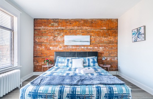 Central Hamilton Apartment | Upscale 1BR with King Bed - Boutique Apartment - PRIME Location!