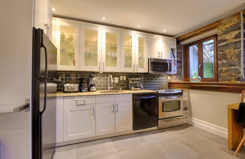 Downtown Montreal House | Upscale Victorian House in downtown Montreal