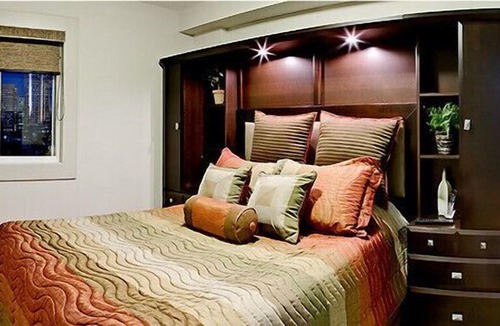 Connaught Apartment | Uptown 1D03 - 1 Bedroom + Den - Calgary, Alberta