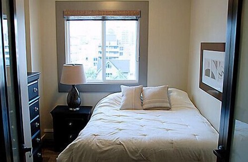 Connaught Apartment | Uptown 1D06 - 1 Bedroom + Den - Calgary, Alberta