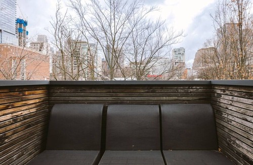 Bloor-Yorkville House | Urban Elegance Home in Yorkville | 3bed3baths