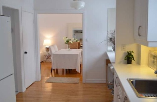 Montreal House | Urban farmhouse in Verdun les jardins