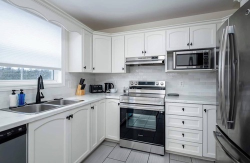 Terra Nova House | Urban Lofthouse: Your St. John's Getaway