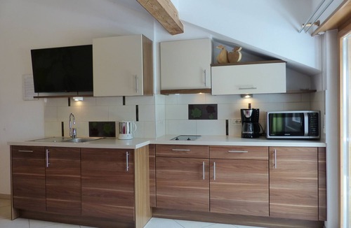 Caines Apartment | Vacation apartment for 2-4 people with southwest-facing loggia and organic natural bathing pond