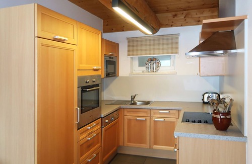 Hundsdorfl House | Vacation home Gunnar by Interhome