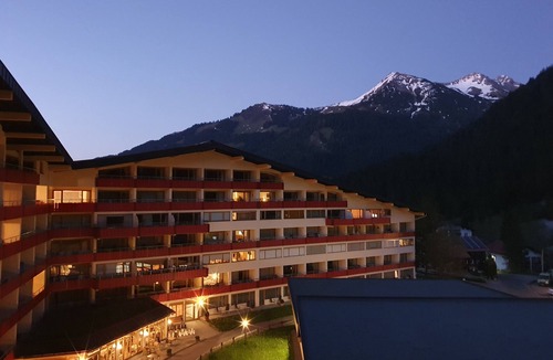 Mittelberg Apartment | Vacation rental for up to 2 people, balcony, mountain railways, pool, sauna, and infrared cabin included.