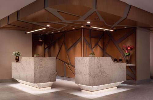 Richmond City Centre Hotel | Vancouver Airport Marriott Hotel
