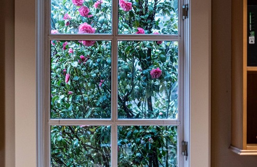 Kerrisdale Villa | ★Vancouver Golf Villa★ Private Oasis