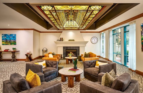 Whyte ave Hotel | Varscona Hotel on Whyte