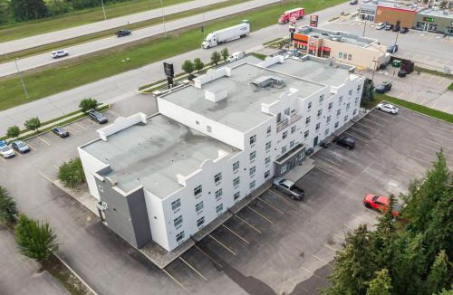 Hinton Hotel | Velora Hinton, an Ascend Collection Hotel